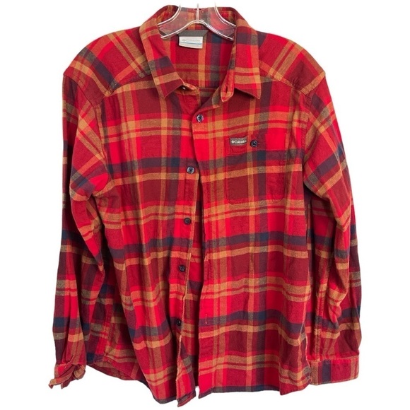 Columbia Tops - Columbia red flannel size M. EUC D-17